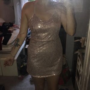 Criss cross back pink sequin dress